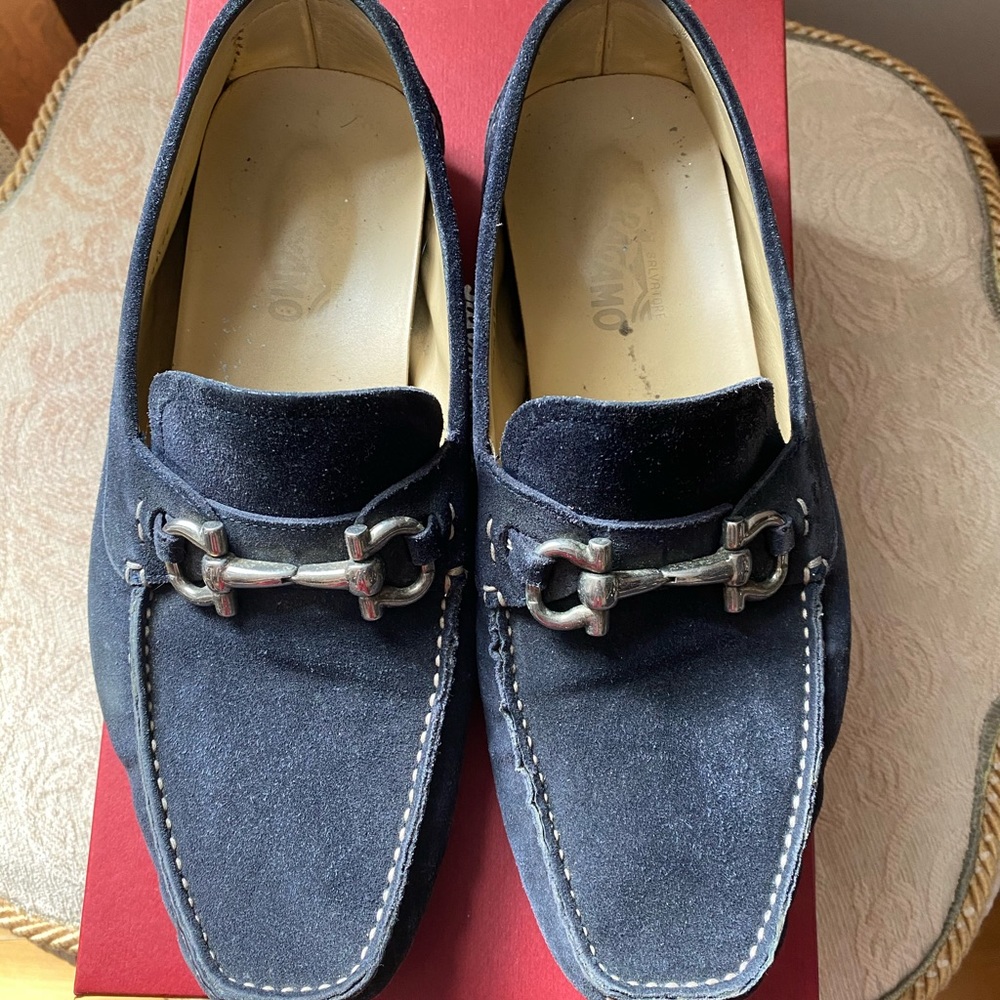 Used Ferragamo parigi blue suede loafers 8.5EE